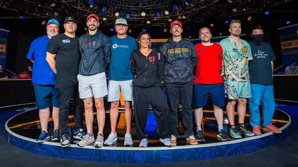 gracze-stolu-finalowego-WSOP-2025